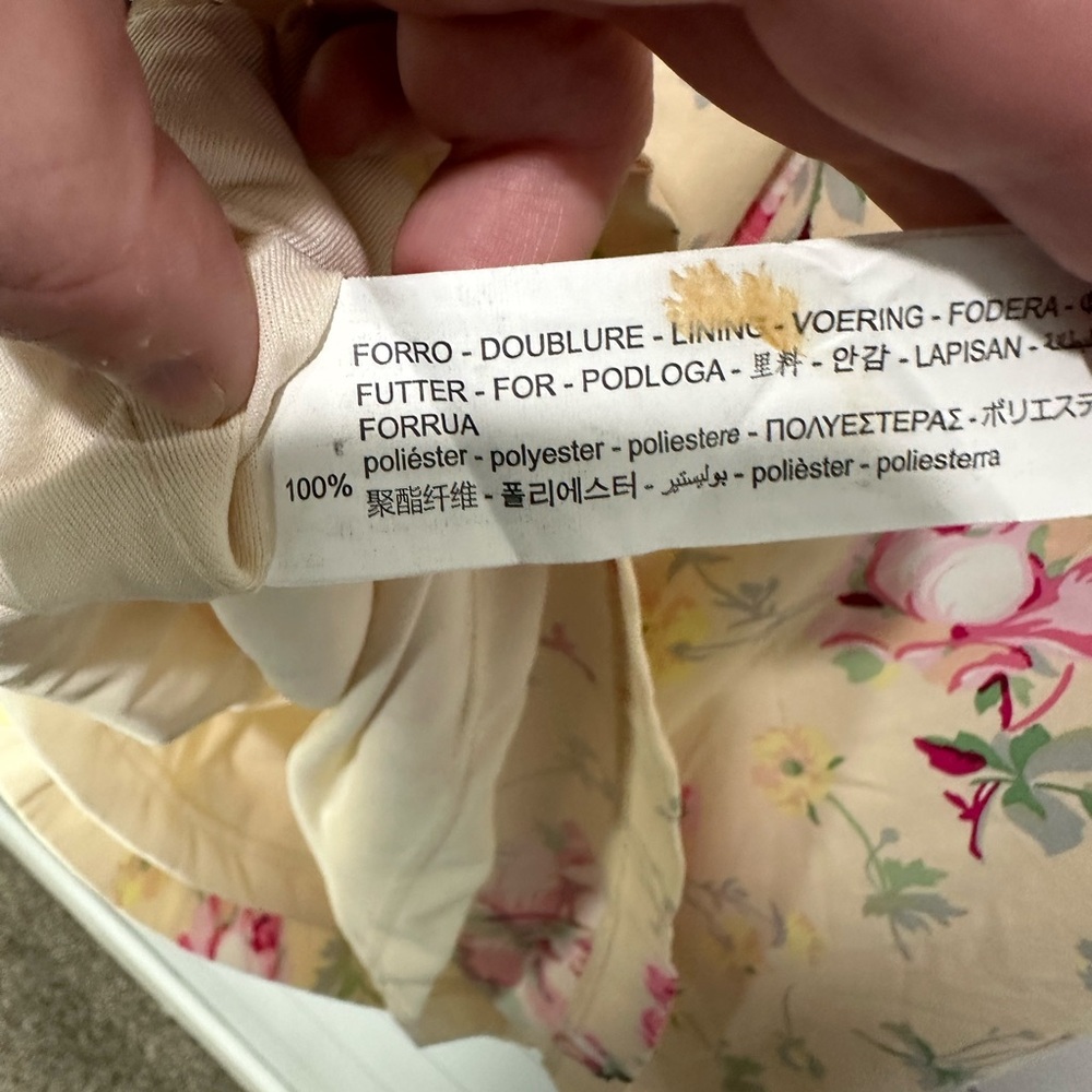 NWT Zara Cream Floral Dress Size Medium - Picture 12 of 12